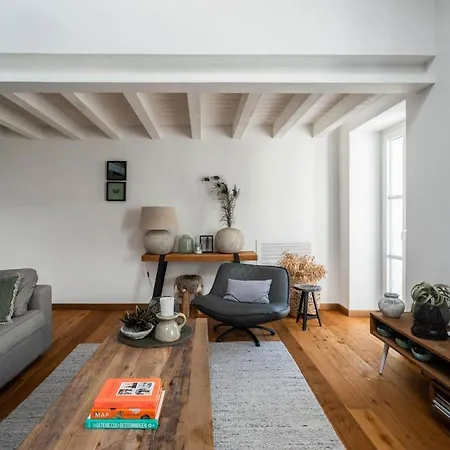 Torre Di Castelli - By Lovecomo בית נופש